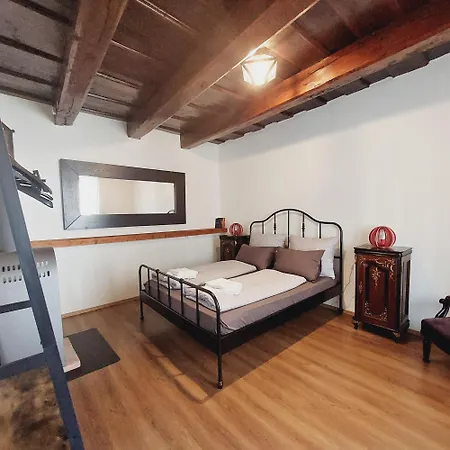 Feher Barany Apartamento *