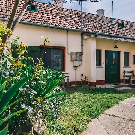 Feher Barany Apartament Szigliget