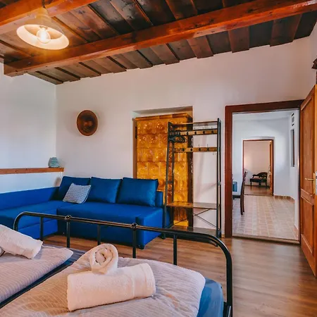 Feher Barany Szigliget