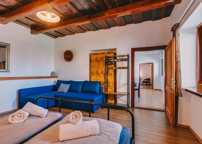 Feher Barany Szigliget